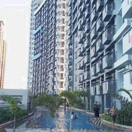 Apartmán Great View With Balcony In Araneta Center Manila Exteriér fotografie